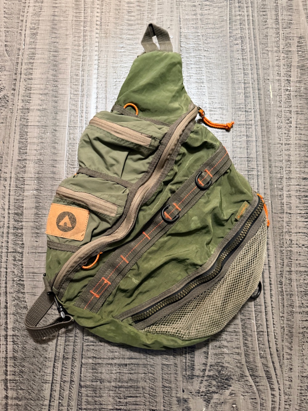 Vtg. Airwalk Olive Green Technical Sling Bag with Orange Accents 90’s, Y2K